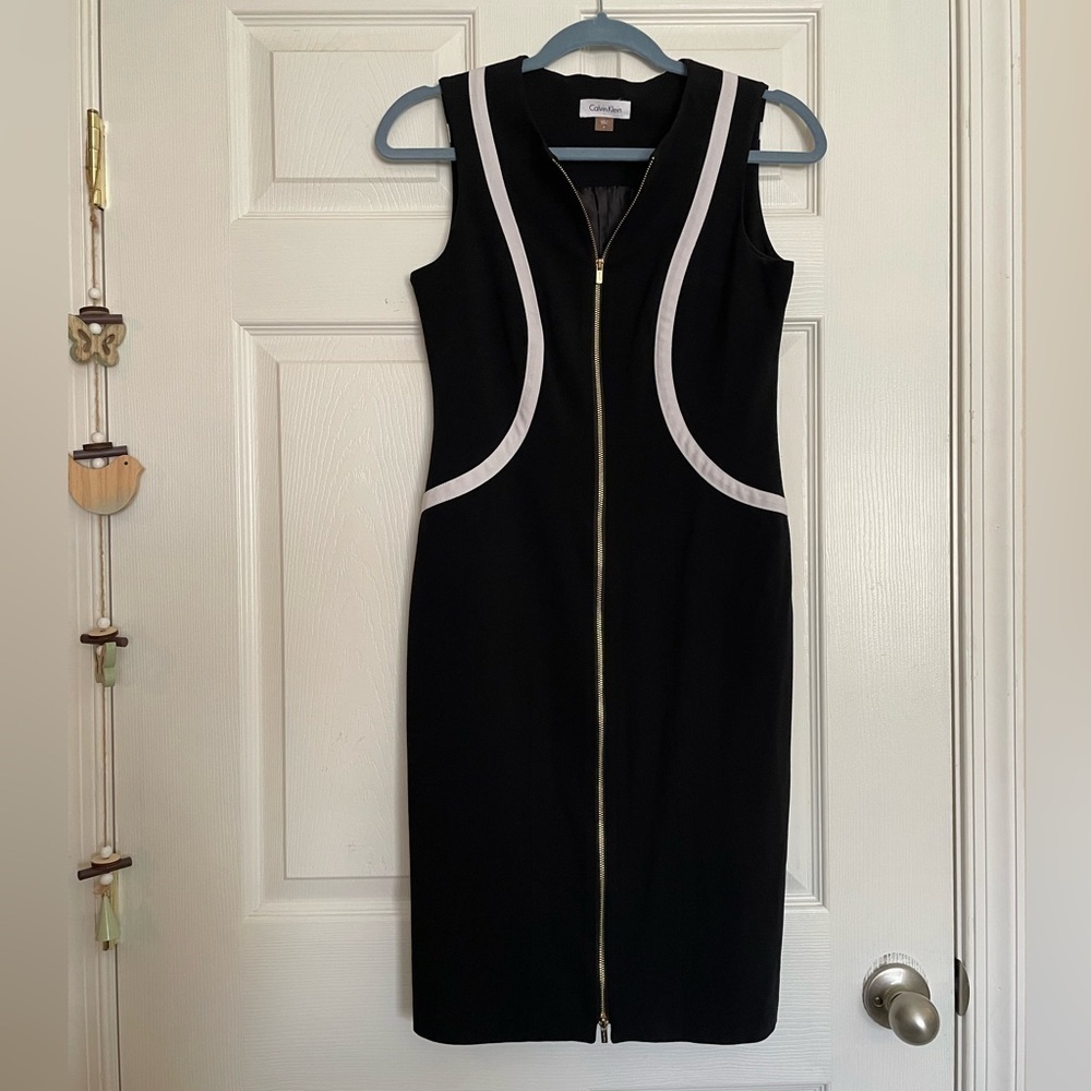 Calvin Klein Knee Length Formal Black Dress with White Trim size 4
